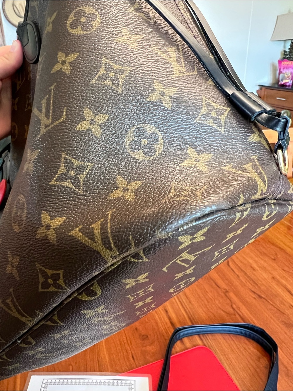Louis Vuitton Neverfull MM My LV World Tour Monogram - Picture 14 of 17